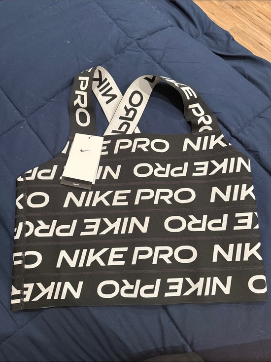 Nike Other - Nike Black & White NIKE PRO Logo Sports Bra